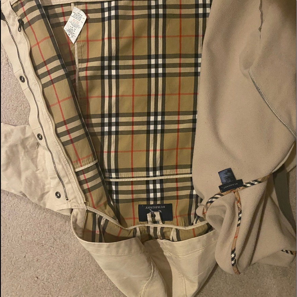 Authentic Burberry Childrens Jacket Unisex
